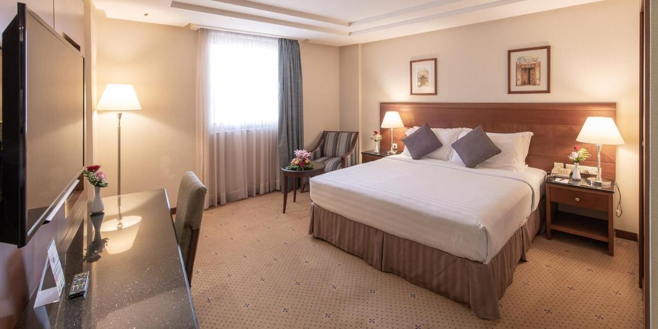 Crowne Plaza Riyadh Palace By Ihg Bagian luar foto
