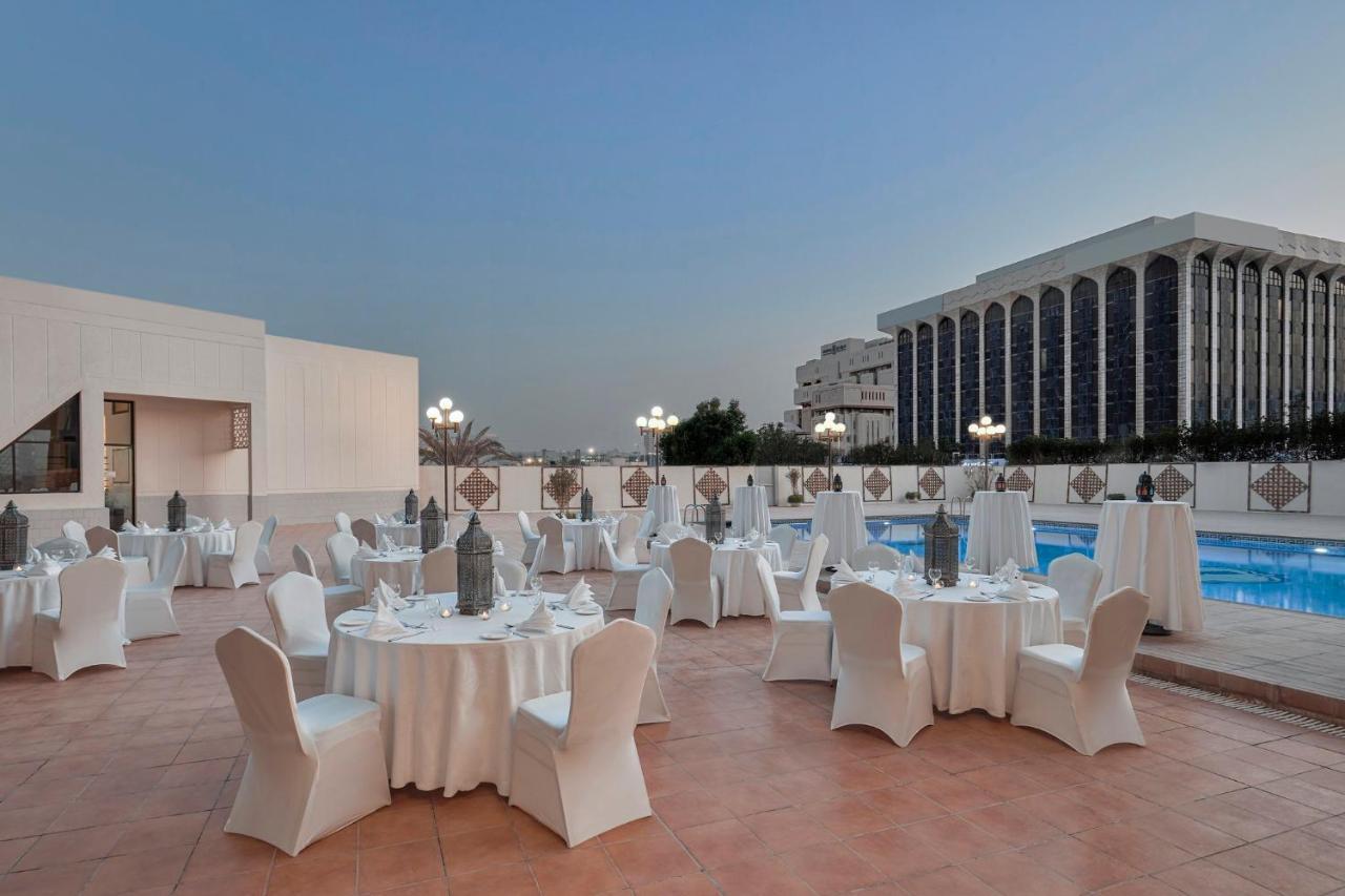 Crowne Plaza Riyadh Palace, An Ihg Hotel Bagian luar foto