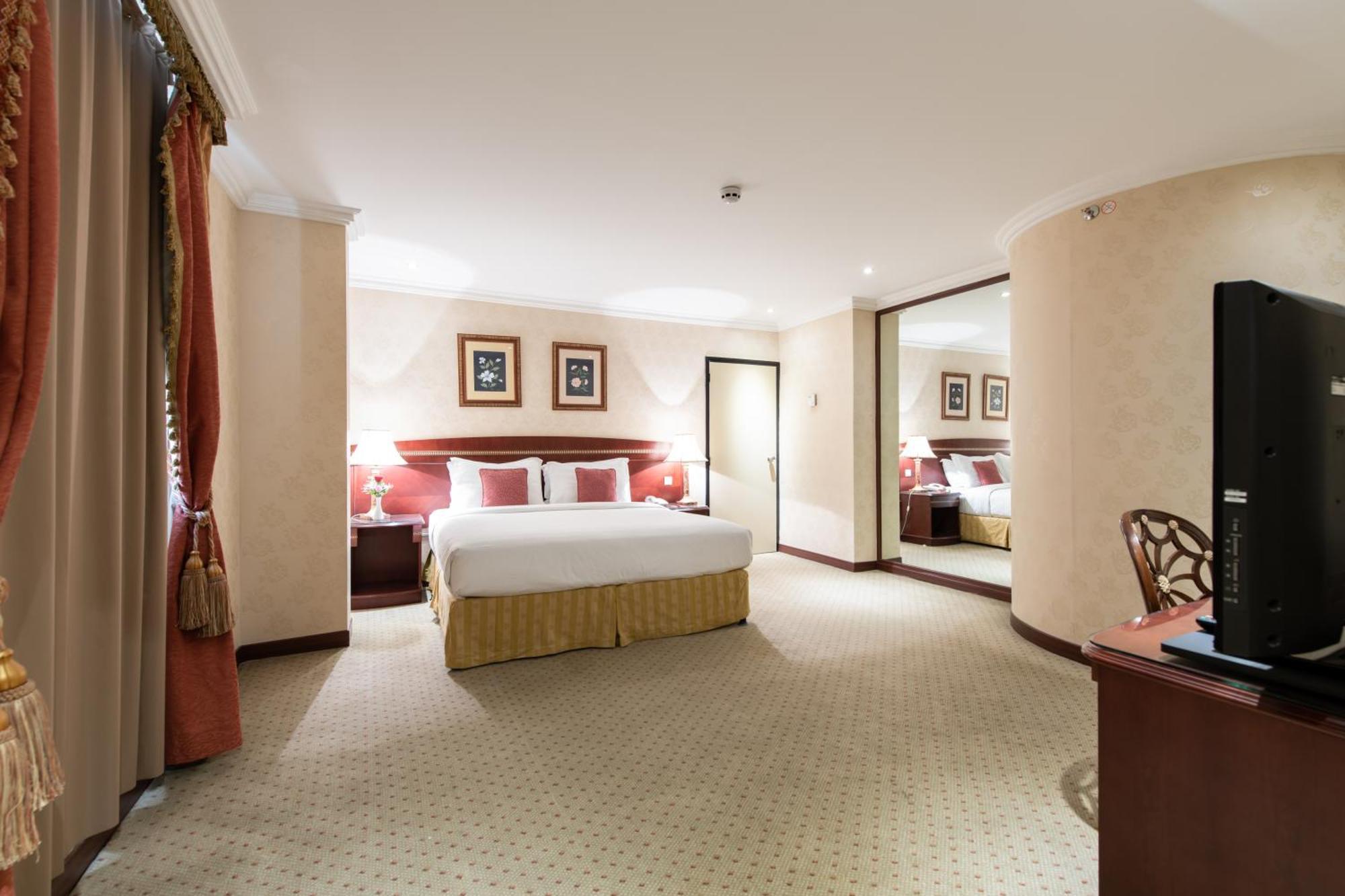 Crowne Plaza Riyadh Palace By Ihg Bagian luar foto